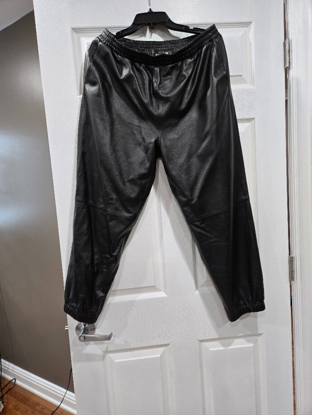 $799 PARKER LEATHER JOGGER PULL ON PANTS LARGE ELADTIC WAIST